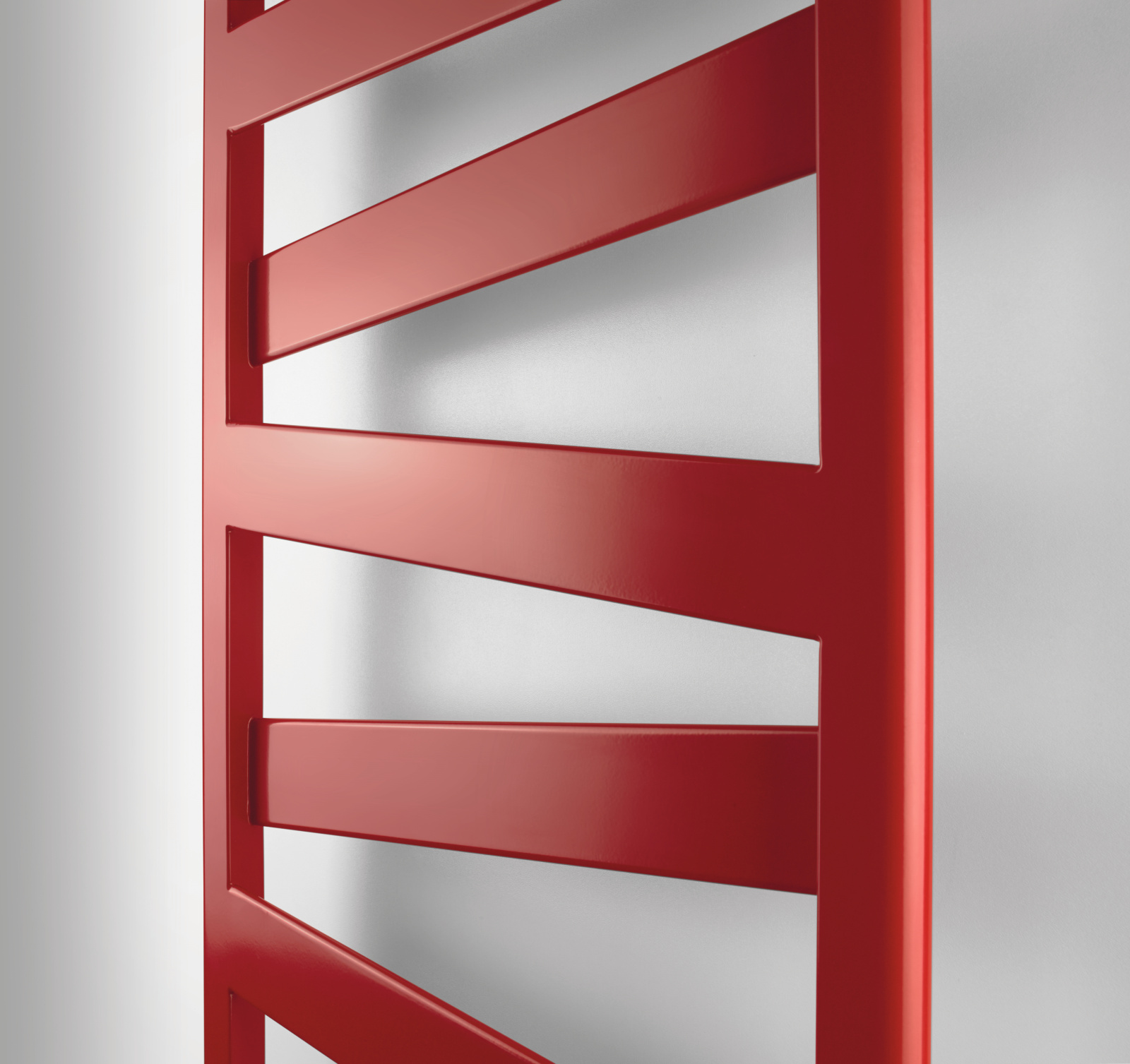 Focus Zehnder Ribbon Decorative radiator Front view