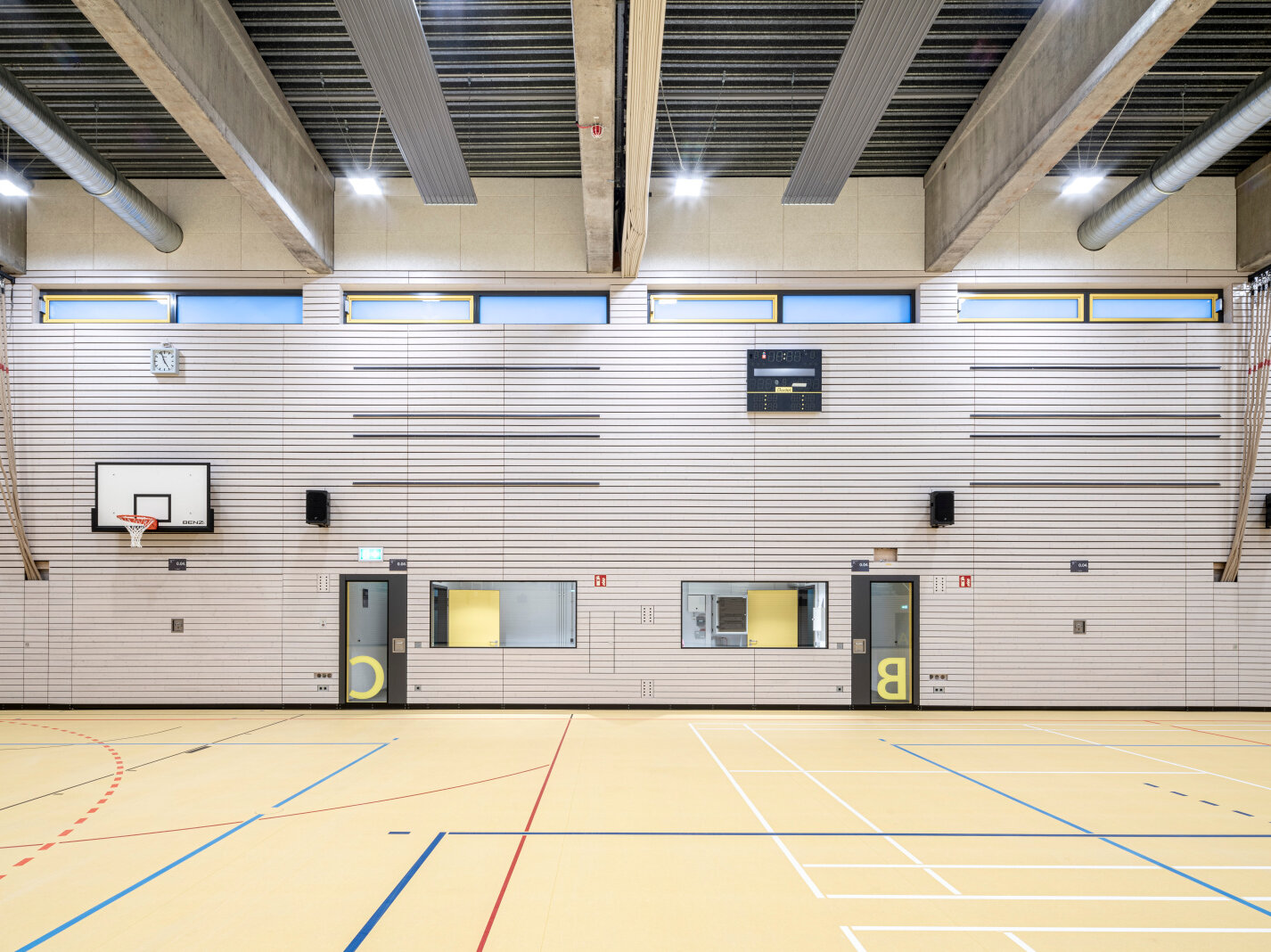 Zehnder ZFP, RHC, CP, Ceiling Panel, Zehnder, Reference, sports hall, foyer, Riedhalle, Steinheim an der Murr